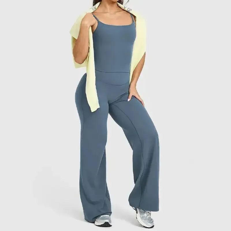 Front view of women's high-waisted fitness set showing the fit and v-neck design medium blue - BetterPlace
